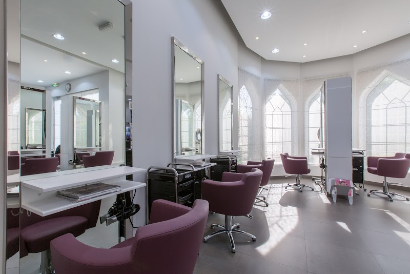Pastels Salon