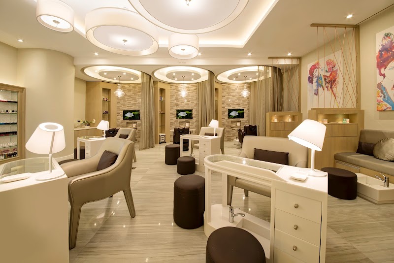 Sisters Beauty Lounge